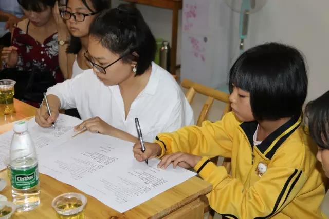 捐資助學(xué)，做有責(zé)任心有愛心的企業(yè)